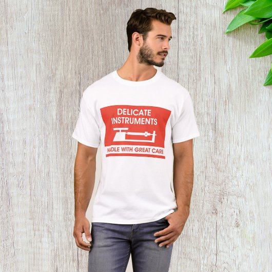 Zeichen für empfindliche Instrumente T-Shirt