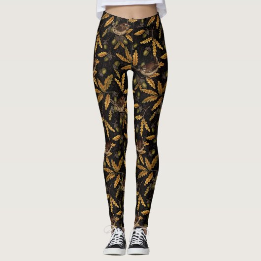 Zeichen und Eicheln auf schwarz Leggings (Vorderseite)