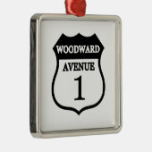 Zeichen Woodward Geschenke des Woodward Ornament Aus Metall (Rechts)