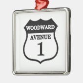 Zeichen Woodward Geschenke des Woodward Ornament Aus Metall (Links)