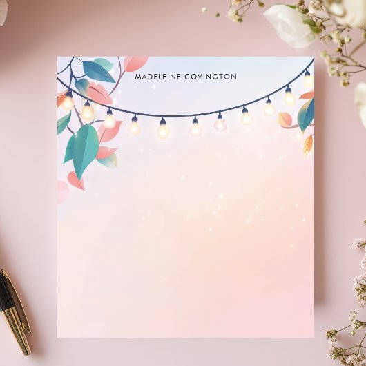 Zeichenfolgen und Blätter Personalisierter Name Pa Notizblock