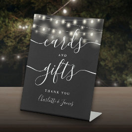 Zeichenketten Schwarz-weiße Skriptkarten und Gesch Sockelschild