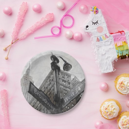 Zeichenpapier-Teller für die Breitengrabecke - NYC Pappteller (Party)