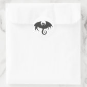 Zeichn einer Silhouette mit schwarzem Drachen Runder Aufkleber (Tasche)