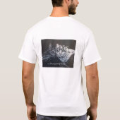 Zeichnen der Essiggurken und bockig T-Shirt (Rückseite)