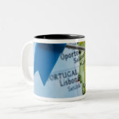 Zeichnen Sie das Button auf, das in Madrid, Zweifarbige Tasse (Vorderseite Links)