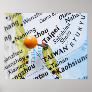 Zeichnen Sie das Button auf, das in Taipeh, Taiwan Poster