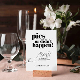 Zeichnen Sie die Liebe ein oder unterschreiben Sie Poster