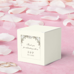 Zeichnend Blume Elfenbeinhochzeit Geschenkschachtel