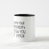 Zeige mir deine Knaben, ich zeige dir meine Angeln Tasse (Zentrum)