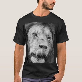 Zeigen Sie Ihre Stärke mit unserem Löwen-Print-Shi T-Shirt