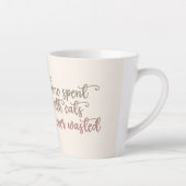 Zeit, die mit Katzen verbracht wird, Niedliches Ca Milchtasse (Rechts)