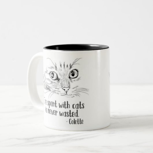 Zeit, die mit Katzen verbraucht wird, ist nie vers Zweifarbige Tasse (Vorderseite Links)