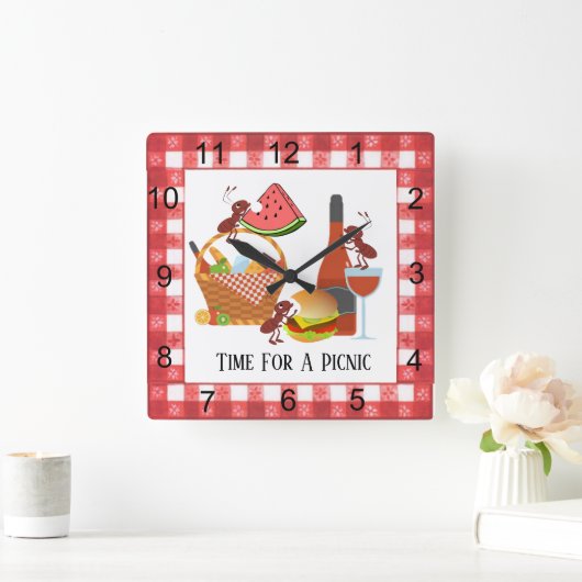 Zeit für eine akryllische Uhr auf dem Picnic Squar (Zuhause)