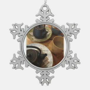 Zeit für Tee Schneeflocken Zinn-Ornament