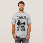 Zeit ist ein fließender Fluss" T - Shirt Design (Vorne ganz)