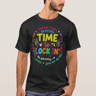 Zeit, sich am Testtag festzulegen, geben Sie Ihr B T-Shirt