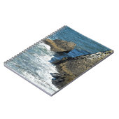 Zeit und Gezeitenkreuz Zitat Rocky Coastline Notizblock (Linke Seite)