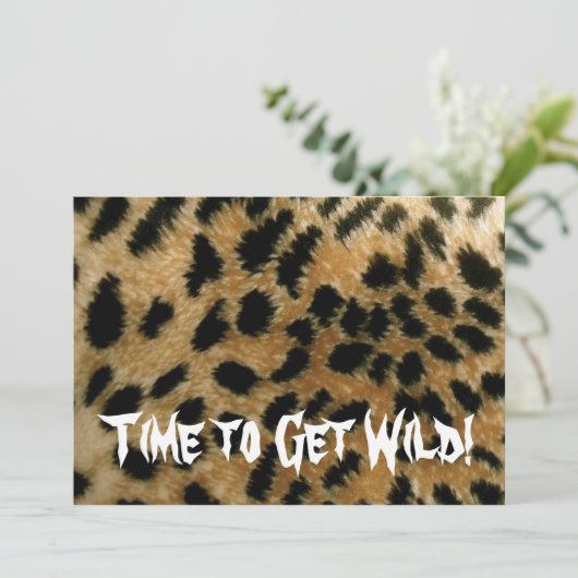 Zeit zum Wilden! Party im Leopardendruck Einladung (Stehend Vorderseite)