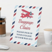 Zeitfliegen Flugzeug Geburtsdatum Gepäckausweis Sockelschild (In SItu)