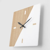 Zeitgemäße Blockstreifen auf Imitaten aus Holz Quadratische Wanduhr (Winkel)