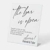 Zeitgemäße Handschrift Funny The Bar is Open Sockelschild (Vorderseite)