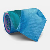 Zeitgenössische Gefärbte Krawatte (Gerollt)