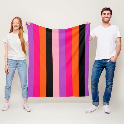 zeitgenössische Halloween-Streifen Fleecedecke (Beispiel)