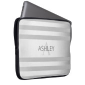 Zeitgenössische Imitate Silver Ombre Streifen & Gr Laptopschutzhülle (Vorne Rechts)