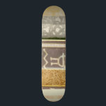 Zeitgenössische Mustermalerei Skateboard<br><div class="desc">Ein zeitgenössisches Stammes-Gemälde,  das den Beton mit dem abstrakten vermischt. Mehrere Panels legen Farbe nebeneinander,  was eine komplexe Geschichte erzählt. Das wäre ein tolles Geschenk für einen geliebten!</div>