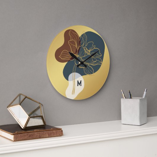 Zeitgenössische Trendy Monogram Gold Whimsical Flo Große Wanduhr (Büro)