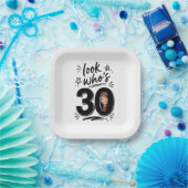 Zeitgenössischer 30. Geburtstagsfeier-Fotorahmen Pappteller (Party)