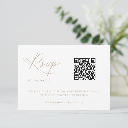 Zeitgenössischer QR-Code für Küstenchic Wedding RSVP Karte (Stehend Vorderseite)