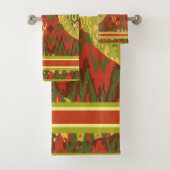 Zeitgenössisches Design in Oliven, Rost, Gold Badhandtuch Set (Insitu)