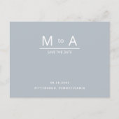 Zeitgenössisches Dusty Blue Monogram Save the Date Postkarte (Vorderseite)