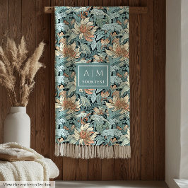 Zeitlos, pastellfarbene Blumendecke im Morris-Stil Fleecedecke