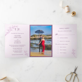 Zeitlose Blume Hochzeit mit dreistelliger Einladun Dreifach Gefaltete Urlaubskarte