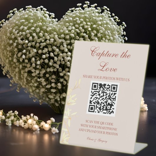 Zeitlose BlumenSymphonie Capture the Liebe Sockelschild