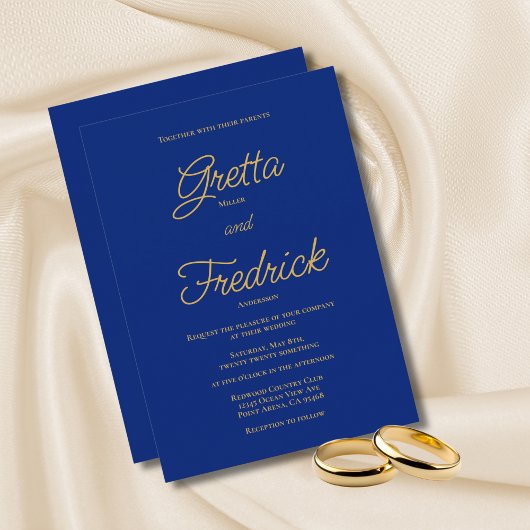 Zeitlose Elegance Royal Blue Gold Script Hochzeit Ankündigung