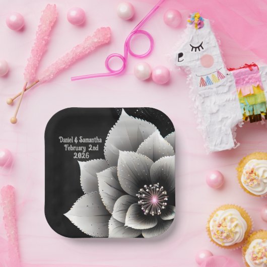 Zeitlose Eleganz: Schwarz & Silber Blossom Hochzei Pappteller (Party)