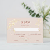 Zeitlose florale Rustikale Hochzeit RSVP Karte (Stehend Vorderseite)