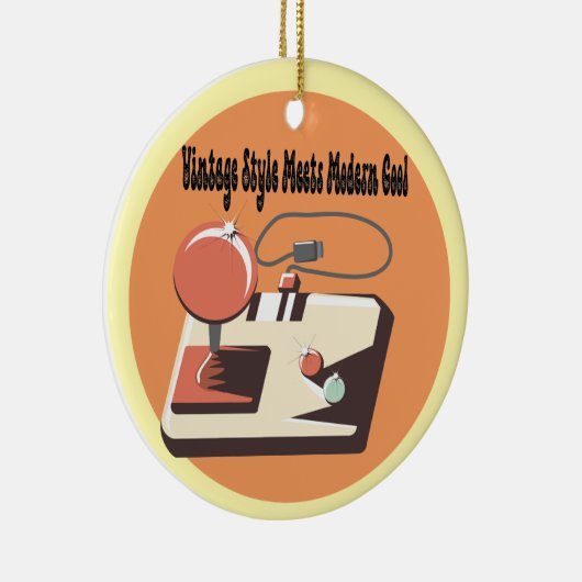 Zeitlose Retro Vibes Keramik Ornament (Rechts)