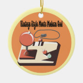 Zeitlose Retro Vibes Keramik Ornament (Vorne)