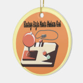 Zeitlose Retro Vibes Keramik Ornament (Links)