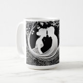Zeitlose Romantik Weiß- und Schwarz-Silhouette Kaffeetasse (Vorderseite Links)