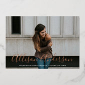 Zeitlose Rose Gold Script Foto Abschluss Folieneinladung (Vorderseite)