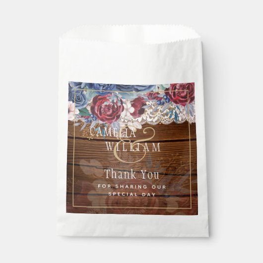 Zeitlose rustikale Blue Burgundy Blumenzange Hochz Geschenktütchen (Vorderseite)