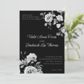 Zeitlose Schwarz-Weiß-Blumen-Hochzeit Einladung (Stehend Vorderseite)