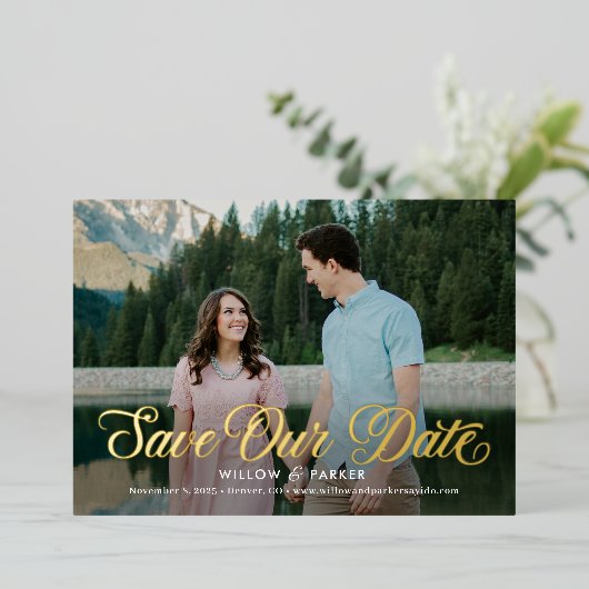 Zeitlose SkriptFOIL-Hochzeit Speichern Sie die Dat Folieneinladung (Stehend vorne)