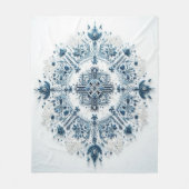 Zeitlose Stickerei #1 Fleecedecke (Vorderseite)